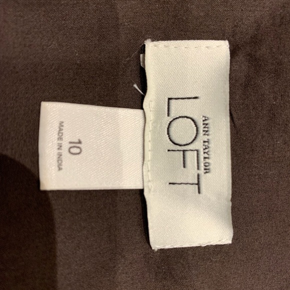 Loft tank top with crochet detail. - Picture 5 of 6